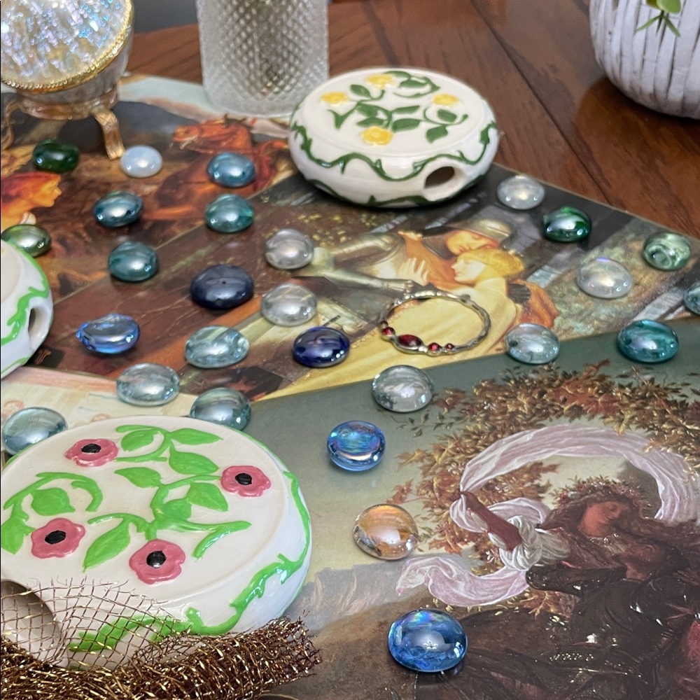 Vintage Mixed LOT Mesh Scarf Glass Pebbles Medieval Paper Art Iridescent Globe - Picture 6 of 16